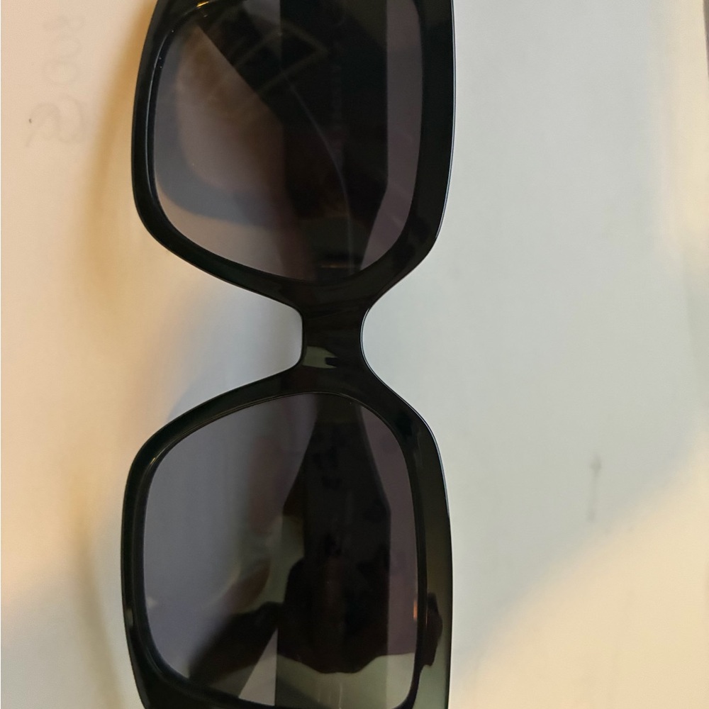 Kendra Scott Black Square Women's Sunglasses